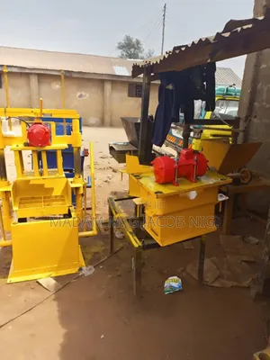Block Moulding Machine