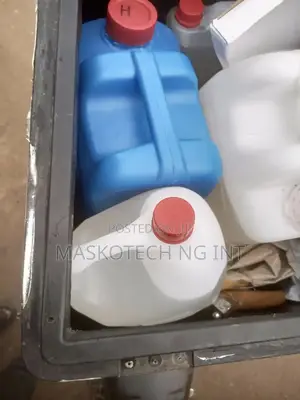 Fiberglass Catalyst