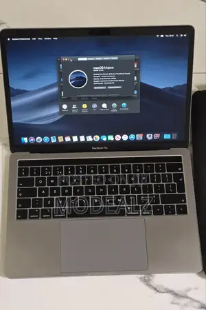 Laptop Apple MacBook 2019 8GB Intel Core i5 SSD 250GB