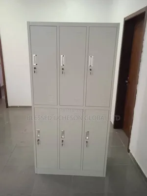 6 Door Workers Locker With Hunger Inside