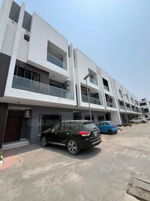 4bdrm Duplex in Lekki Phase One for sale