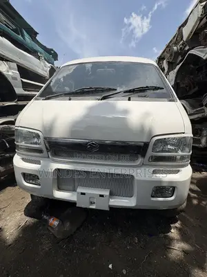 Suzuki Every 2009 White