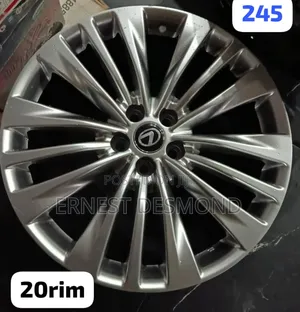 Original Brand New Alloyed Wheel and Tyres