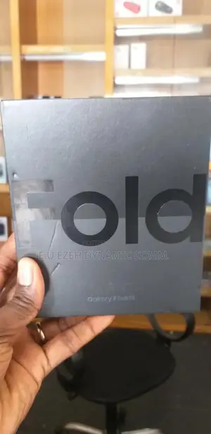 New Samsung Galaxy Z Fold4 256 GB Green