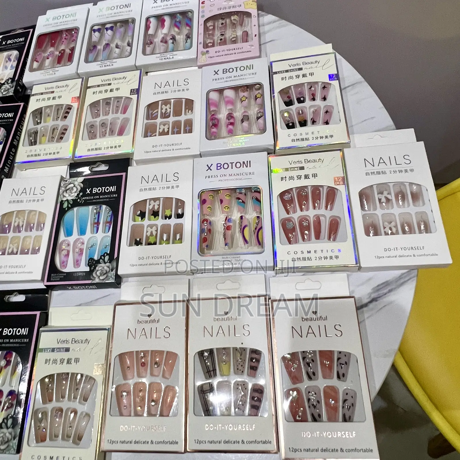 Press on Nails Nail Art