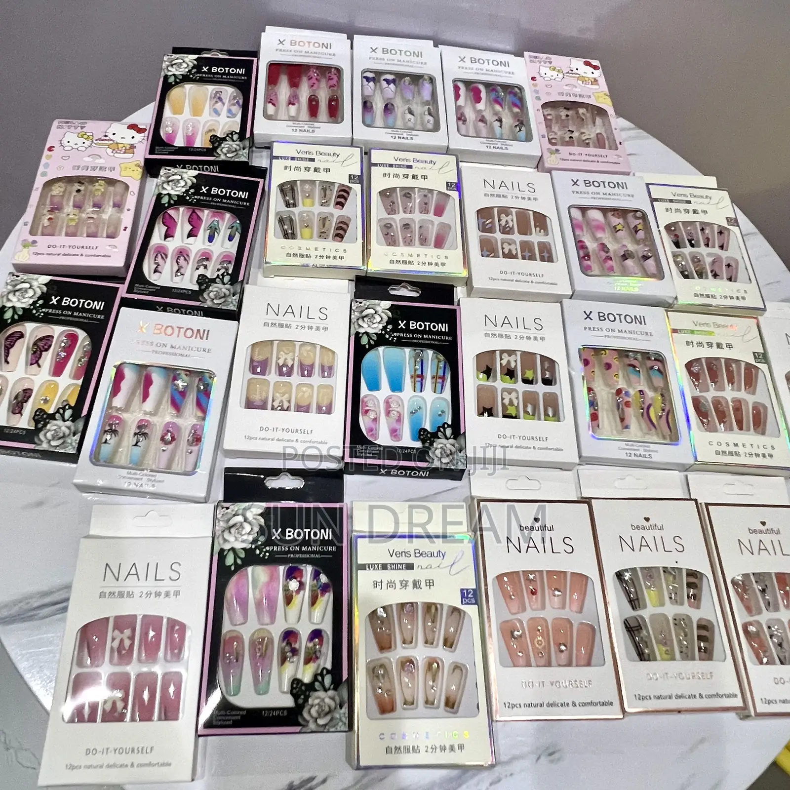 Press on Nails Nail Art