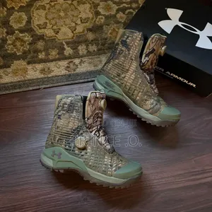 Army  Color Under Armour Boots