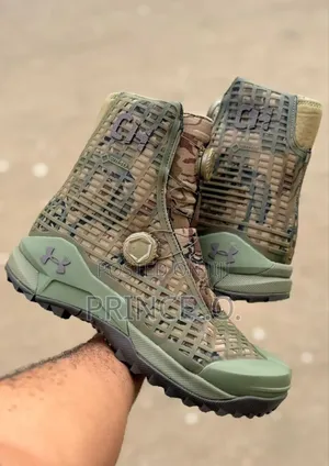 Army  Color Under Armour Boots