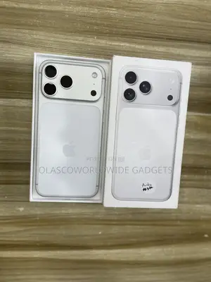 New Apple iPhone 17 Pro Max 256 GB Silver