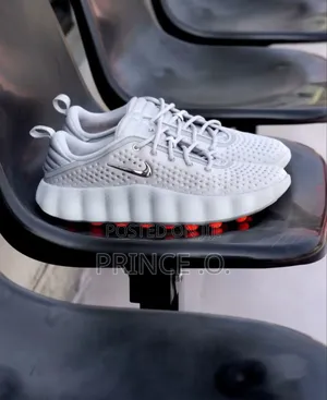 The Nike Mind Gray Color Sneakers