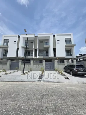 4bdrm Townhouse/Terrace in Lekki Phase 1 for sale