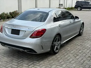 Mercedes-Benz C300 Base Sedan RWD (2.0L 4cyl 7A) 2016 Silver
