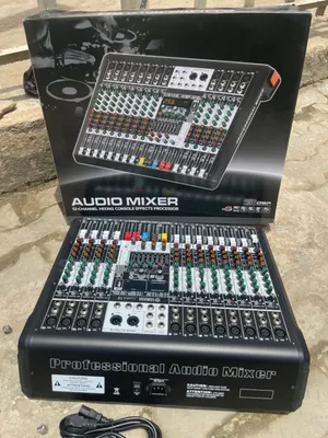 12channels Yamaha Mixer Signature 12