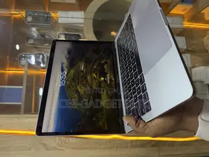 Laptop Apple MacBook Pro 2019 16GB Intel Core i7 SSD 512GB
