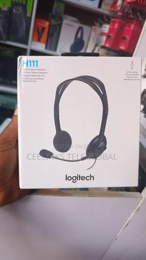 Logitech H111 Usb Headset With Noise-Canceling Microphone