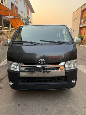 Toyota HiAce 2015 Grey