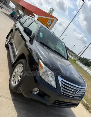 Lexus LX 570 2010 Black