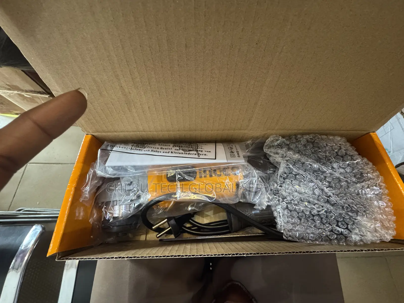 Ingco 710w Angle Grinder