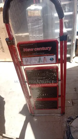New Century 4-step Folding Ladder,