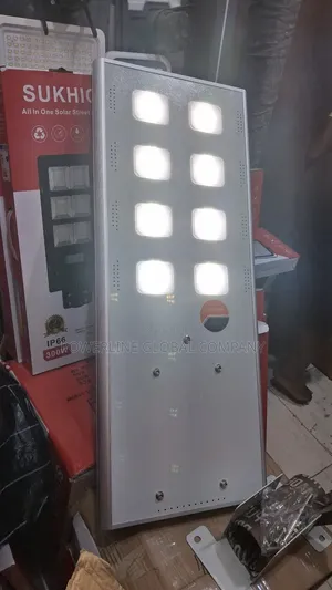 8 Eye Solar Street Light for Estate's/ Companies/ Hotels/ Factories
