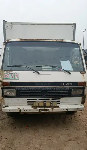 Volkswagen Lt45 1999 White