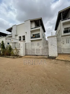 5bdrm Duplex in Life Camp for sale