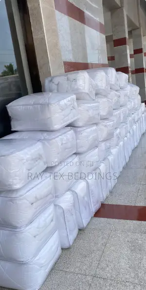 100% Hotel Standard Duvet Cover, Duvet and Bedsheet Set