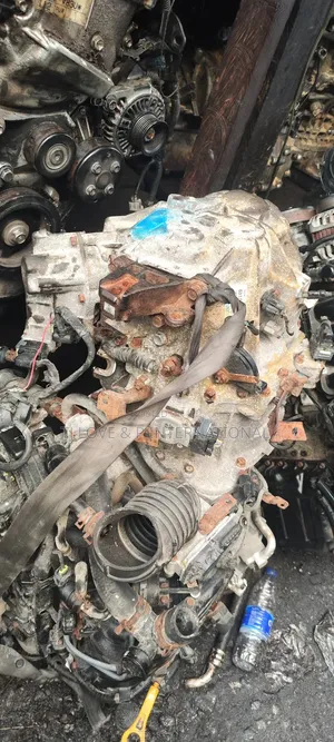Hyundai Veloster Engine and Gearbox Automanual