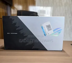 Laptop Asus ROG Zephyrus G14 16GB AMD Ryzen 9 SSD 1T