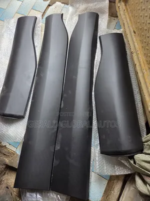 Lower Door Padded Corolla Cross 2022