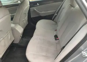 Hyundai Sonata Sport 4dr Sedan (2.4L 4cyl 6A) 2015 Gray