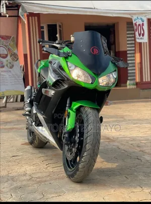 Kawasaki 2018 Green