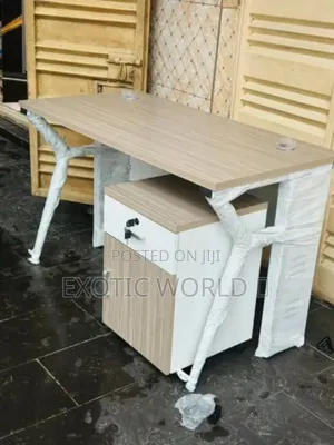 Modern Office Table With Drawer – Strong Stylish