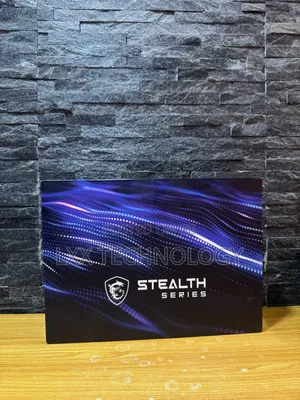 Laptop MSI Stealth 16 AI Studio 32GB AMD Ryzen 9 SSD 1T