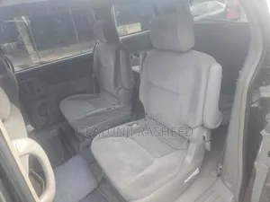 Toyota Sienna 2005 Gray