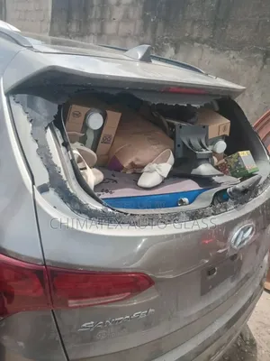 Hyundai Santafe 2014 Sport Back Glass Available