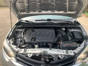 Toyota Corolla 2016 Silver