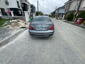 Mercedes-Benz CLS 550 Coupe 2013 Gray