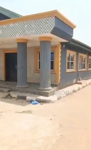 1bdrm Block of Flats in Good Location, Ita Oluwo for sale
