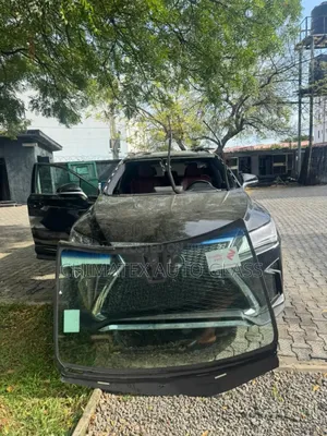 Lexus Rx350 2014/2016 Front Windscreen Glass Available Installed