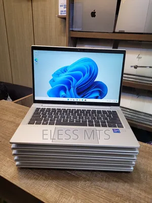 Laptop HP EliteBook 830 G8 16GB Intel Core i7 SSD 512GB
