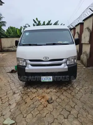 Toyota Hummer Bus for Hire