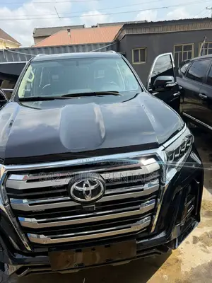 Toyota Prado for Hire