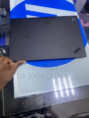 Laptop Lenovo ThinkPad P1 Gen 3 16GB Intel Core i9 SSD 512GB
