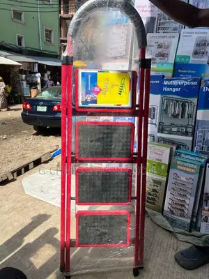Advanced Quality 4 Step Folding Ladder