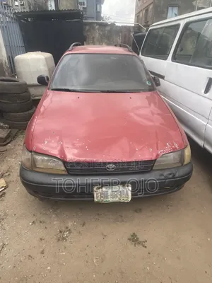 Toyota Camry 1998 Red