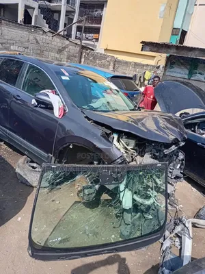 Honda CRV 2019 Windscreen Glass Available Installed