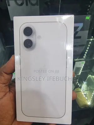 New Apple iPhone 17 256 GB White