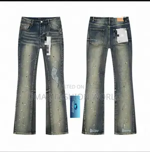 High Quality Baggy Jeans Available in Store Now. Clean Fit, Premium