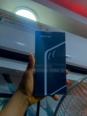 New Samsung Galaxy Z Flip7 512 GB Red